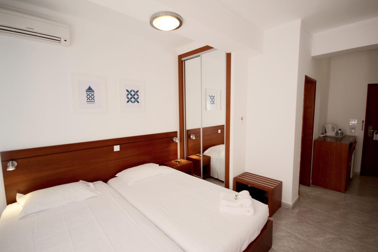 Hospedaria Buganvilia ألفور المظهر الخارجي الصورة